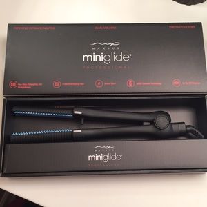 Maxius Miniglide hair straightener